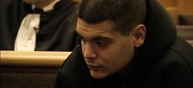 Chronique de la violence ordinaire : le business des chèques volés