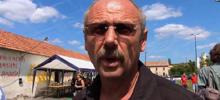 Les Molex des gens debout