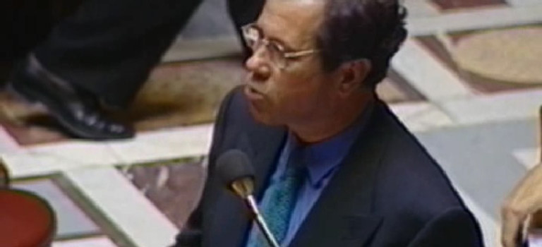 La parole est au garde des sceaux